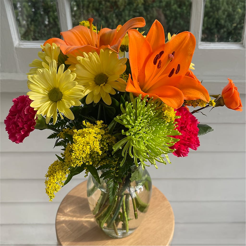 Bold & Bright – A Florist Original – Moonlight Floral, Minneapolis MN