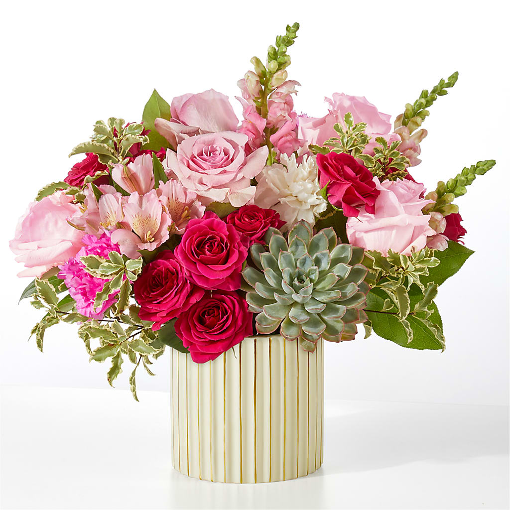 Magenta Musings Bouquet – Moonlight Floral, Minneapolis MN