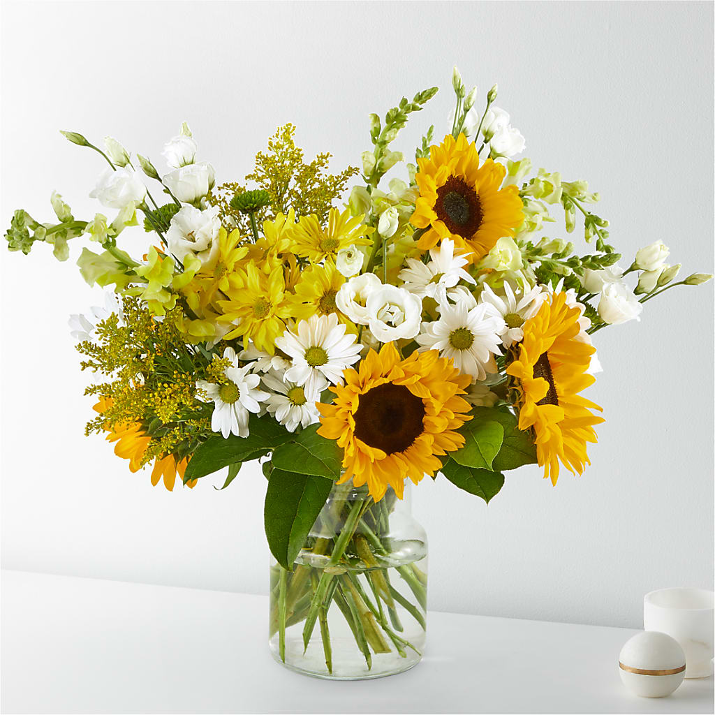 Hello Sunshine Bouquet – Moonlight Floral, Minneapolis MN