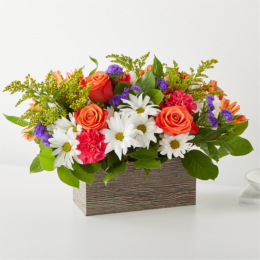 Oopsie Daisy Box Bouquet – Moonlight Floral, Minneapolis MN
