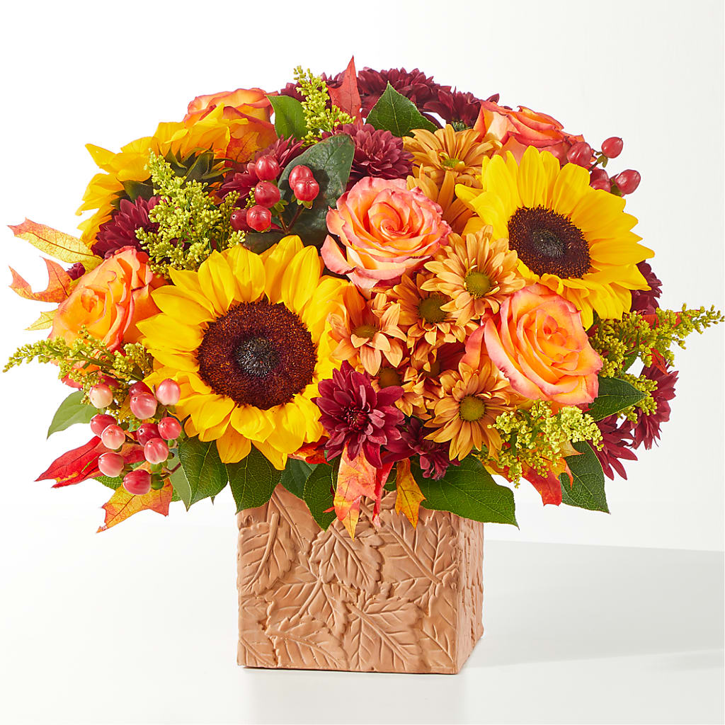 The Outdoors Bouquet – Moonlight Floral, Minneapolis MN