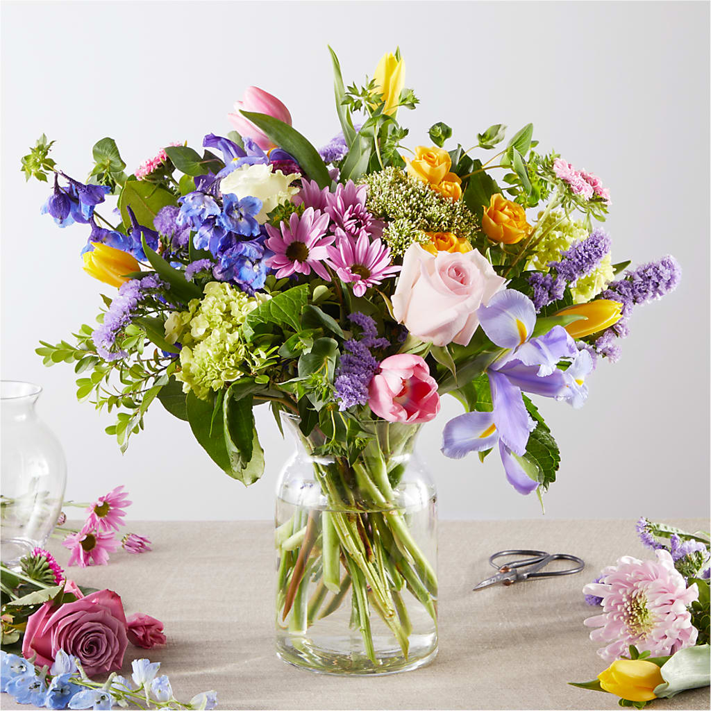 Pastel Tradition - A Florist Original – Moonlight Floral, Minneapolis MN