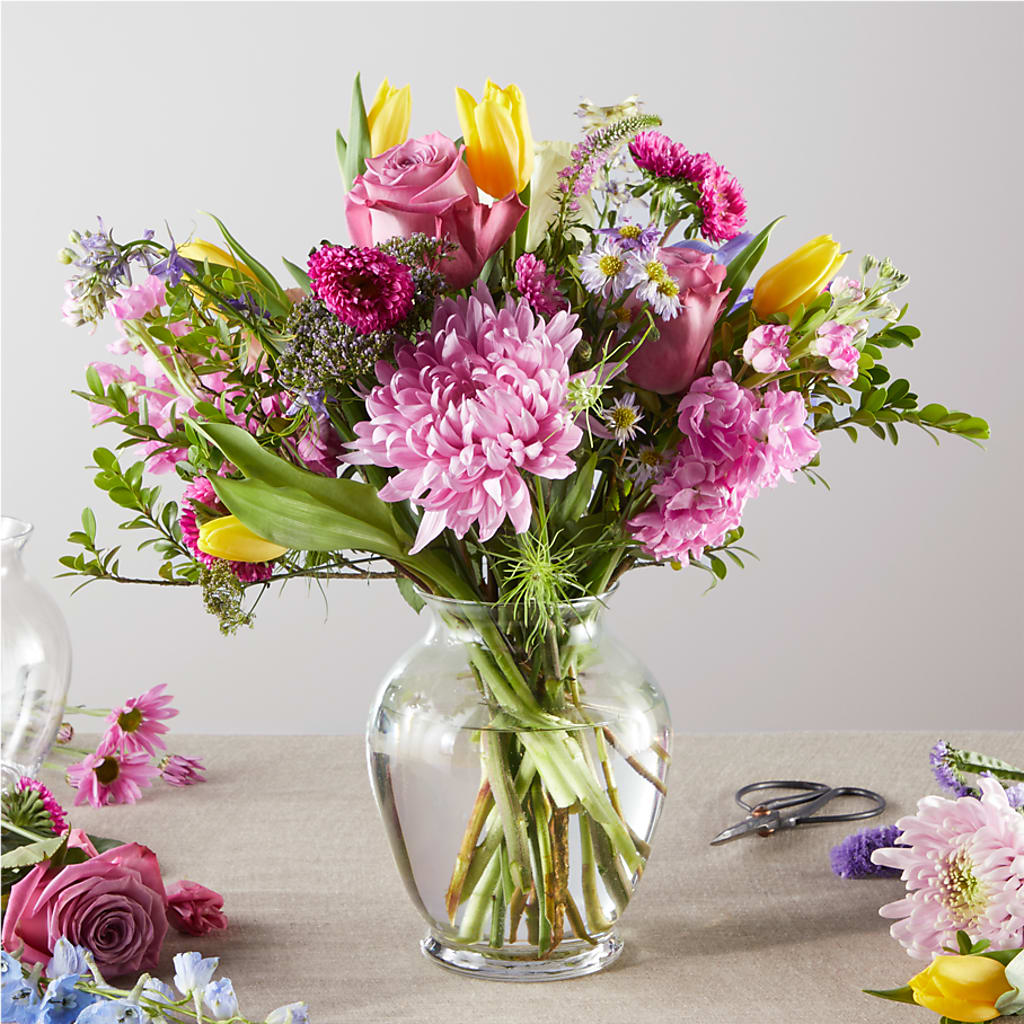 Pastel Tradition - A Florist Original – Moonlight Floral, Minneapolis MN