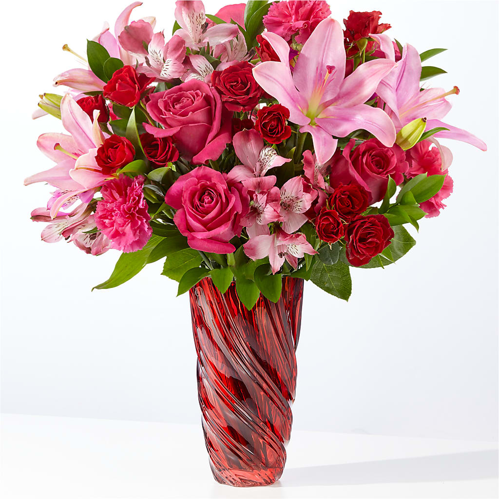 In Love Bouquet with Luxe Swirl Vase – Moonlight Floral, Minneapolis MN