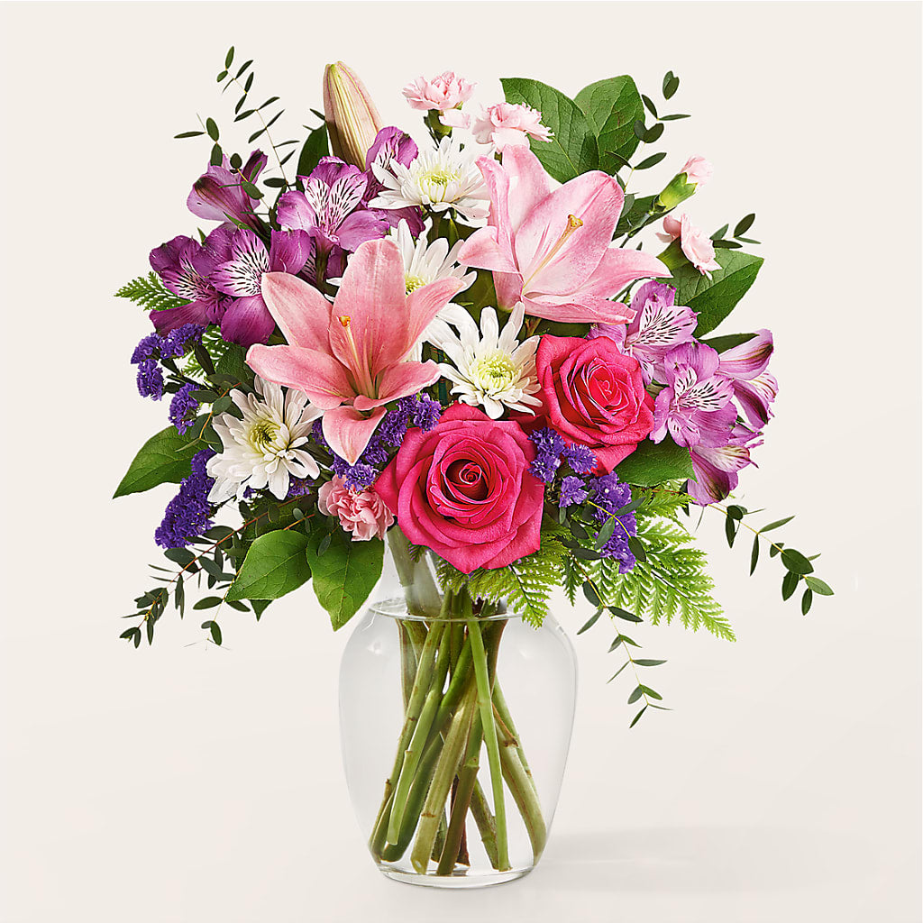 Lace & Pearls Bouquet – Moonlight Floral, Minneapolis MN