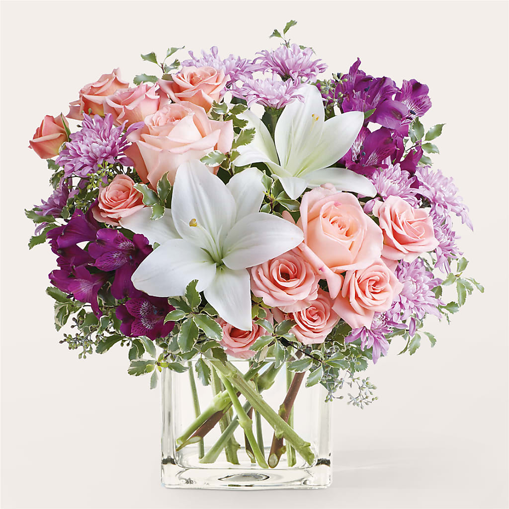 Mani Pedi Bouquet – Moonlight Floral, Minneapolis MN