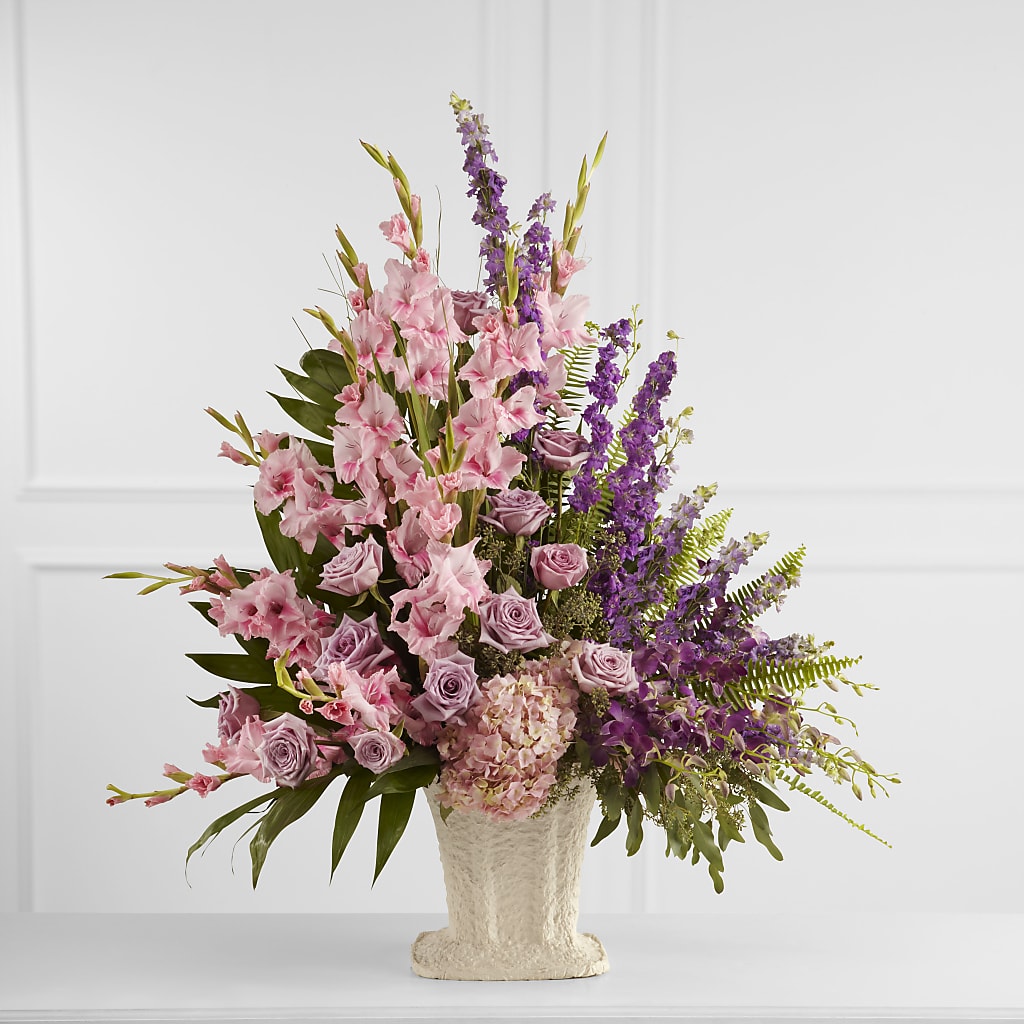Flowing Garden Arrangement – Moonlight Floral, Minneapolis MN