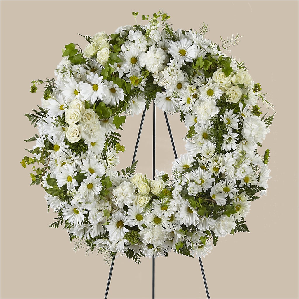 Faithful Wishes Wreath – Moonlight Floral, Minneapolis MN
