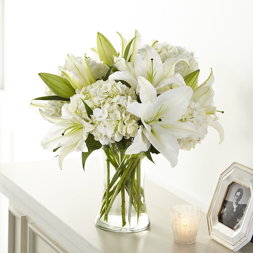 Compassionate Lily Bouquet – Moonlight Floral, Minneapolis MN