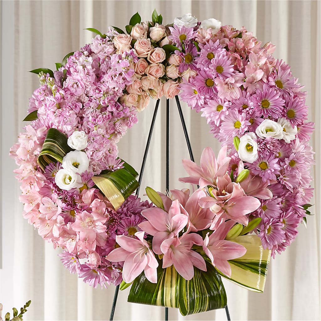 Gift of Warmth Wreath – Moonlight Floral, Minneapolis MN