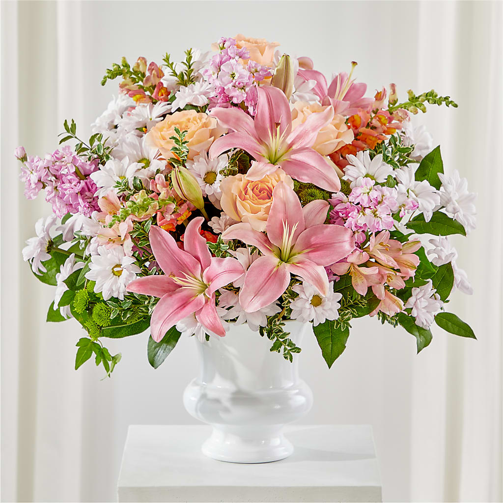 Heartfelt Gesture Urn Arrangement – Moonlight Floral, Minneapolis MN