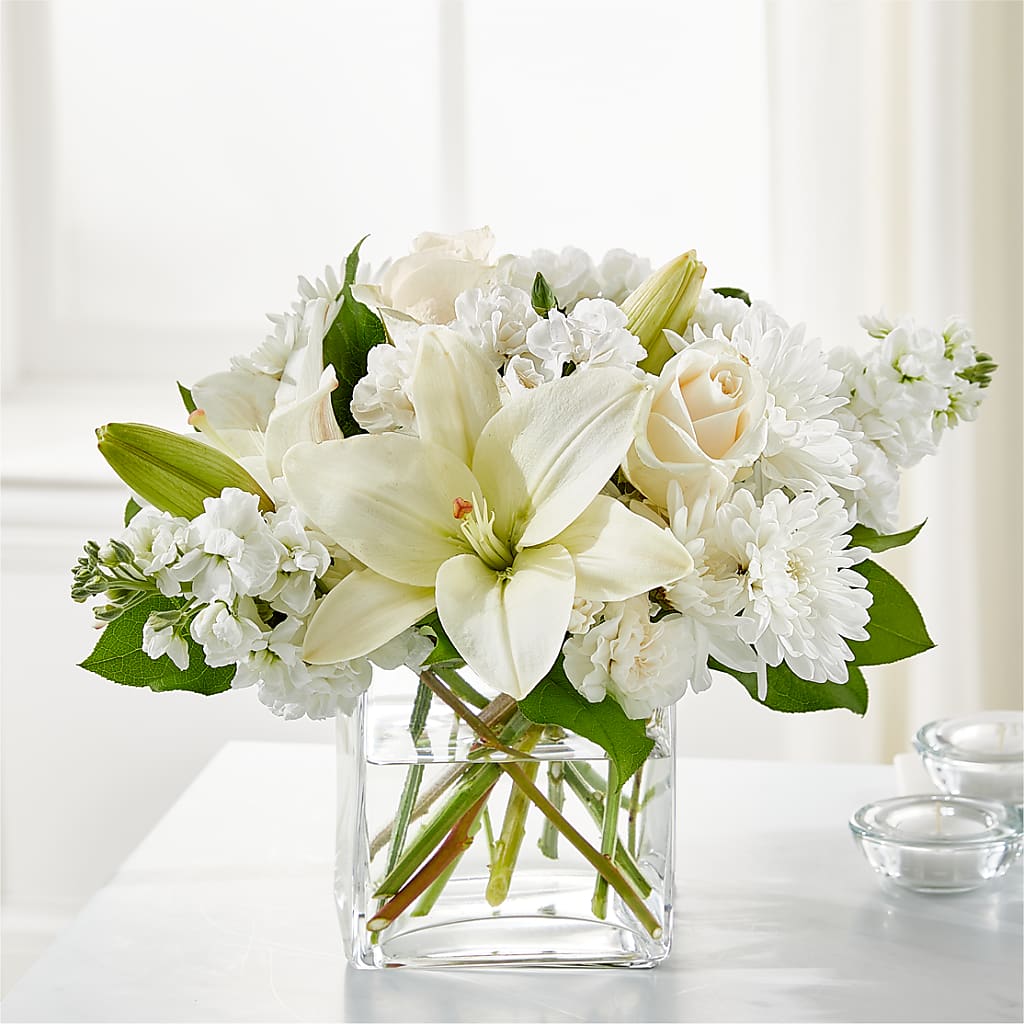 Gentle Breeze Bouquet – Moonlight Floral, Minneapolis MN