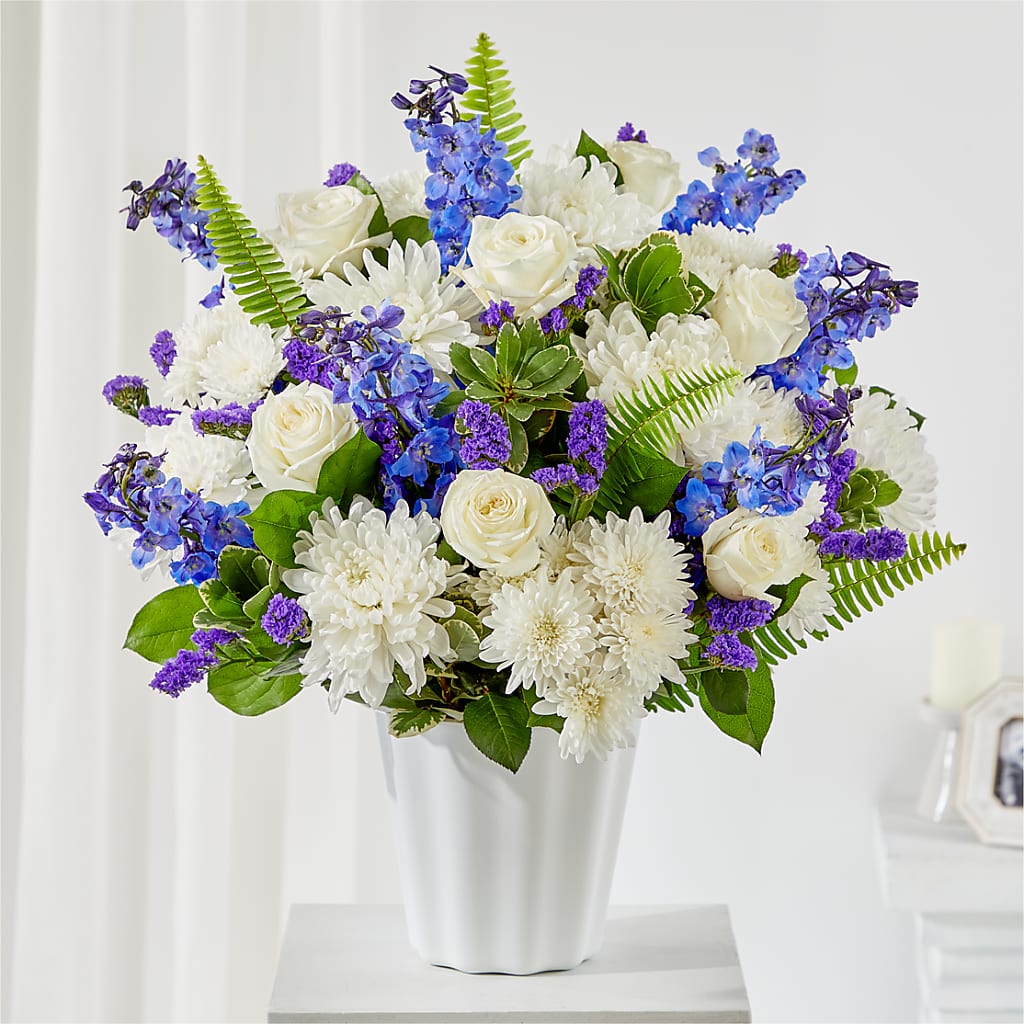 Hold Dear Tabletop Basket – Moonlight Floral, Minneapolis MN