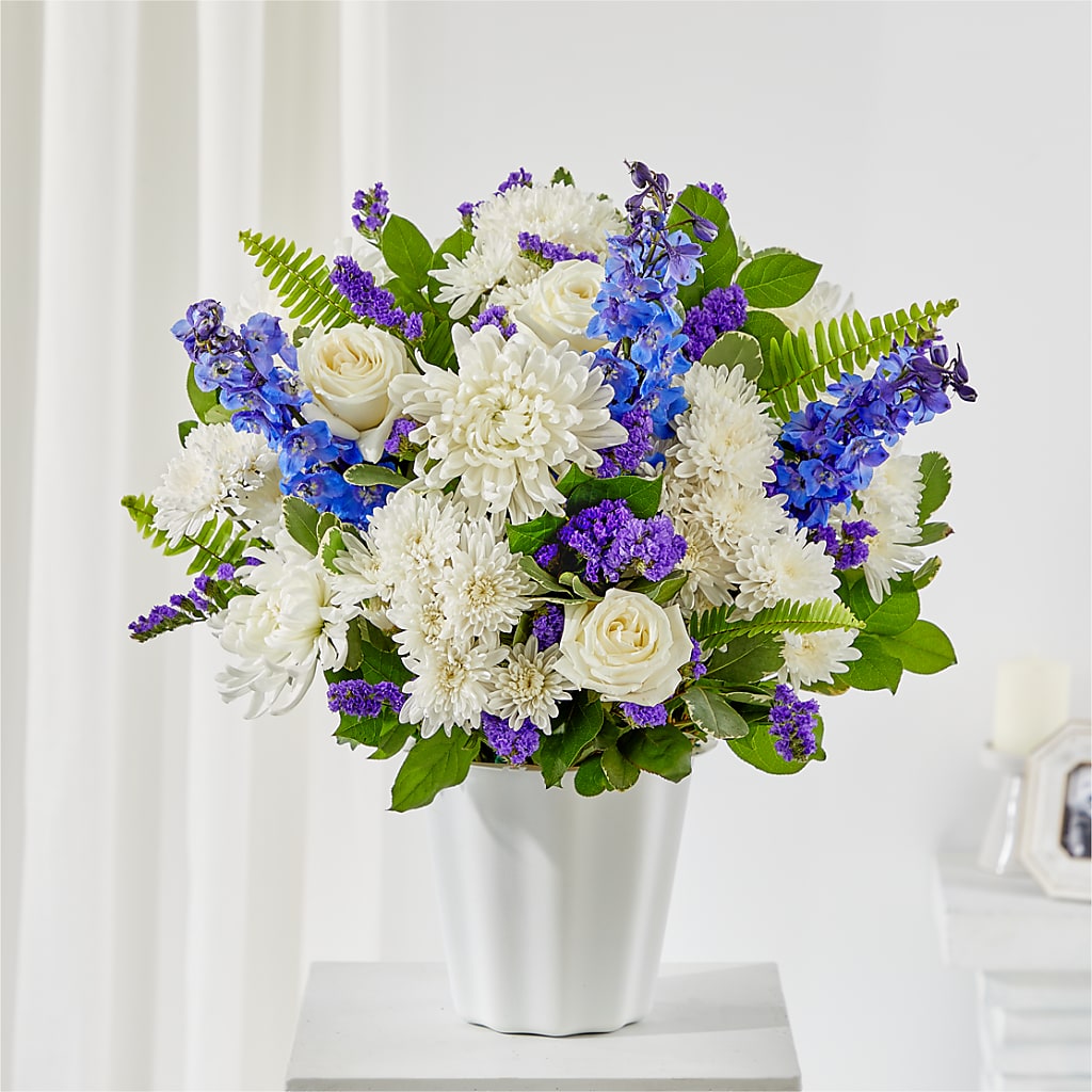 Hold Dear Tabletop Basket – Moonlight Floral, Minneapolis MN