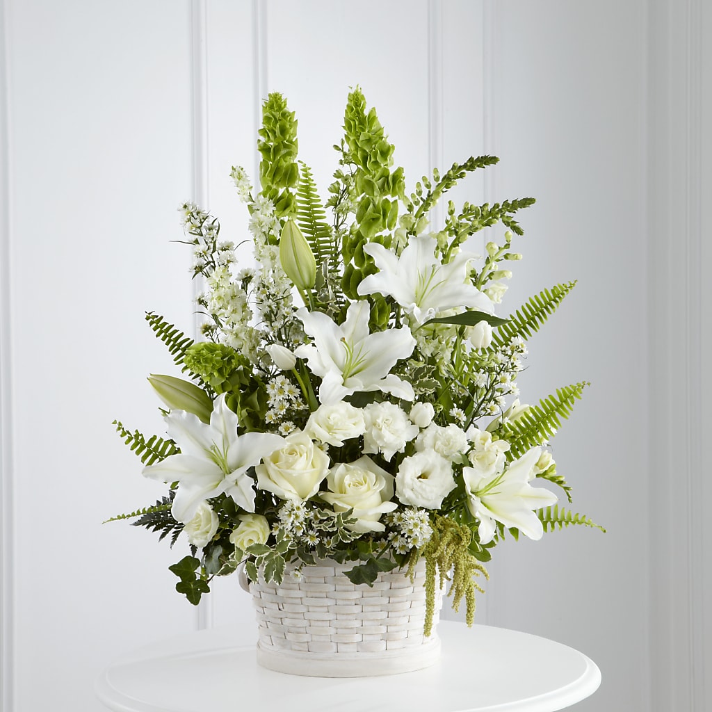 In Our Thoughts Arrangement – Moonlight Floral, Minneapolis MN