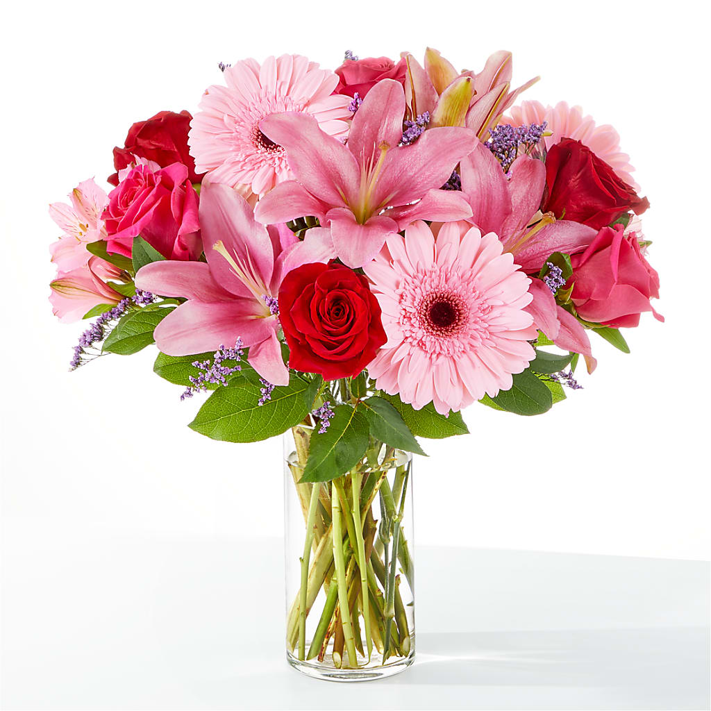 Lots of Love Bouquet – Moonlight Floral, Minneapolis MN