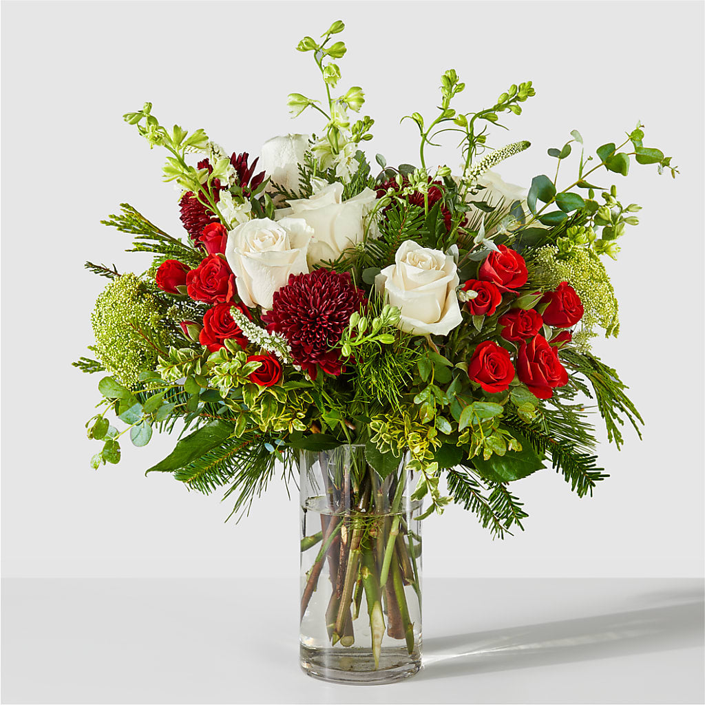 Favorite Traditions Bouquet – Moonlight Floral, Minneapolis MN