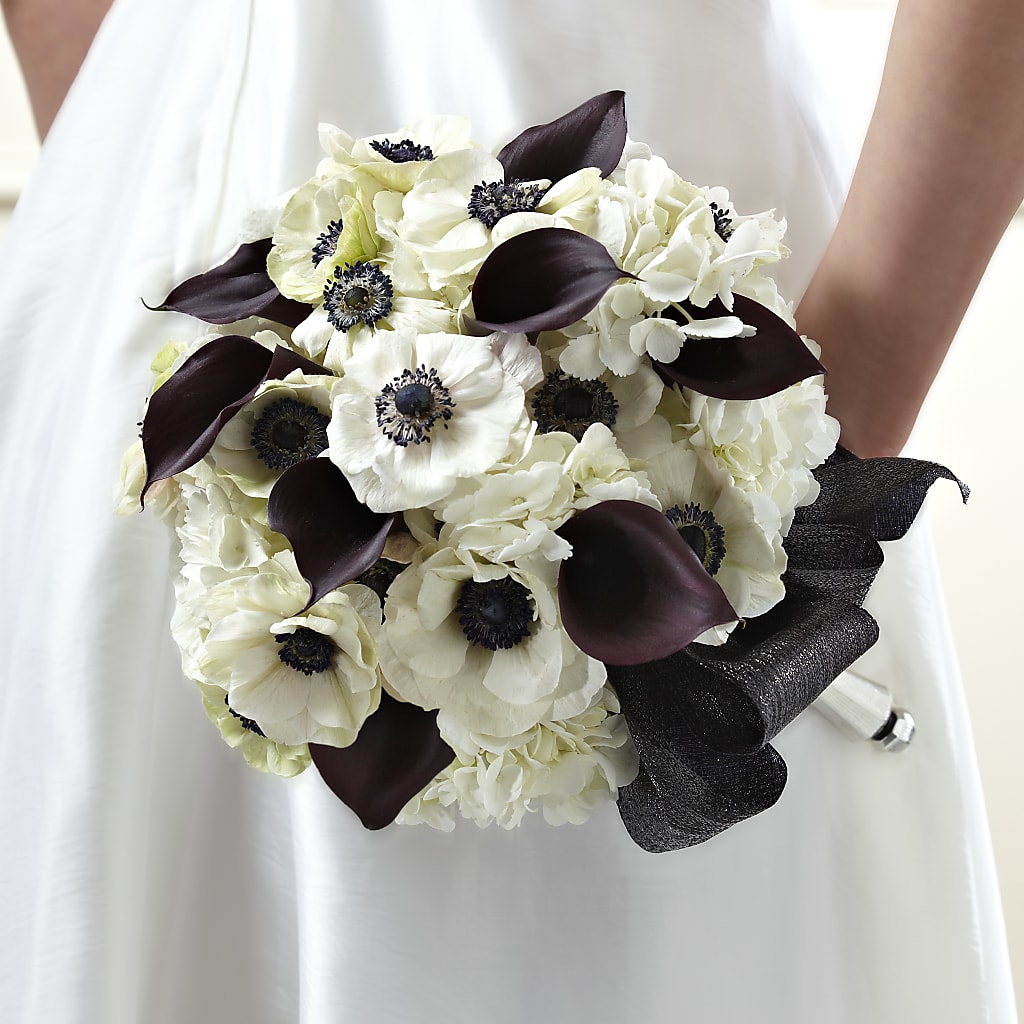 To Have and To Hold Bouquet – Moonlight Floral, Minneapolis MN