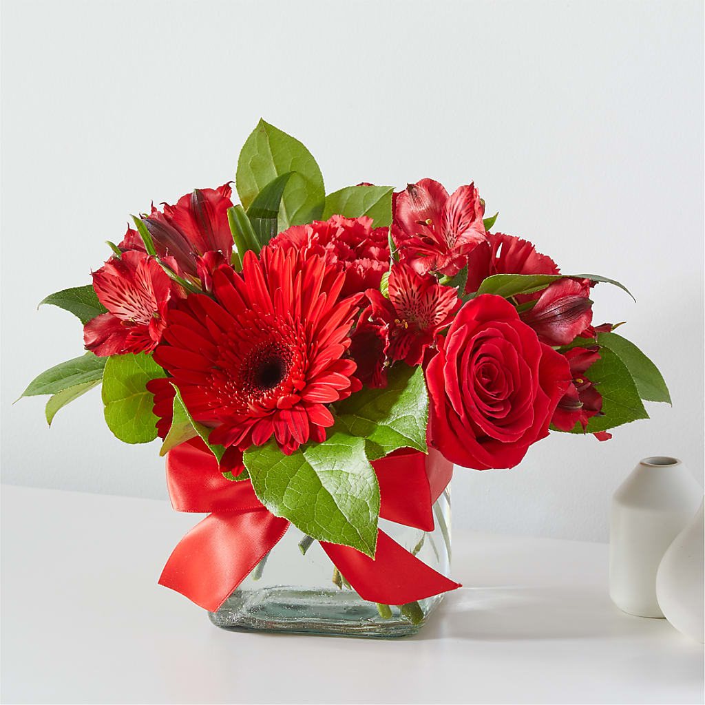 Red Hot Bouquet – Moonlight Floral, Minneapolis MN