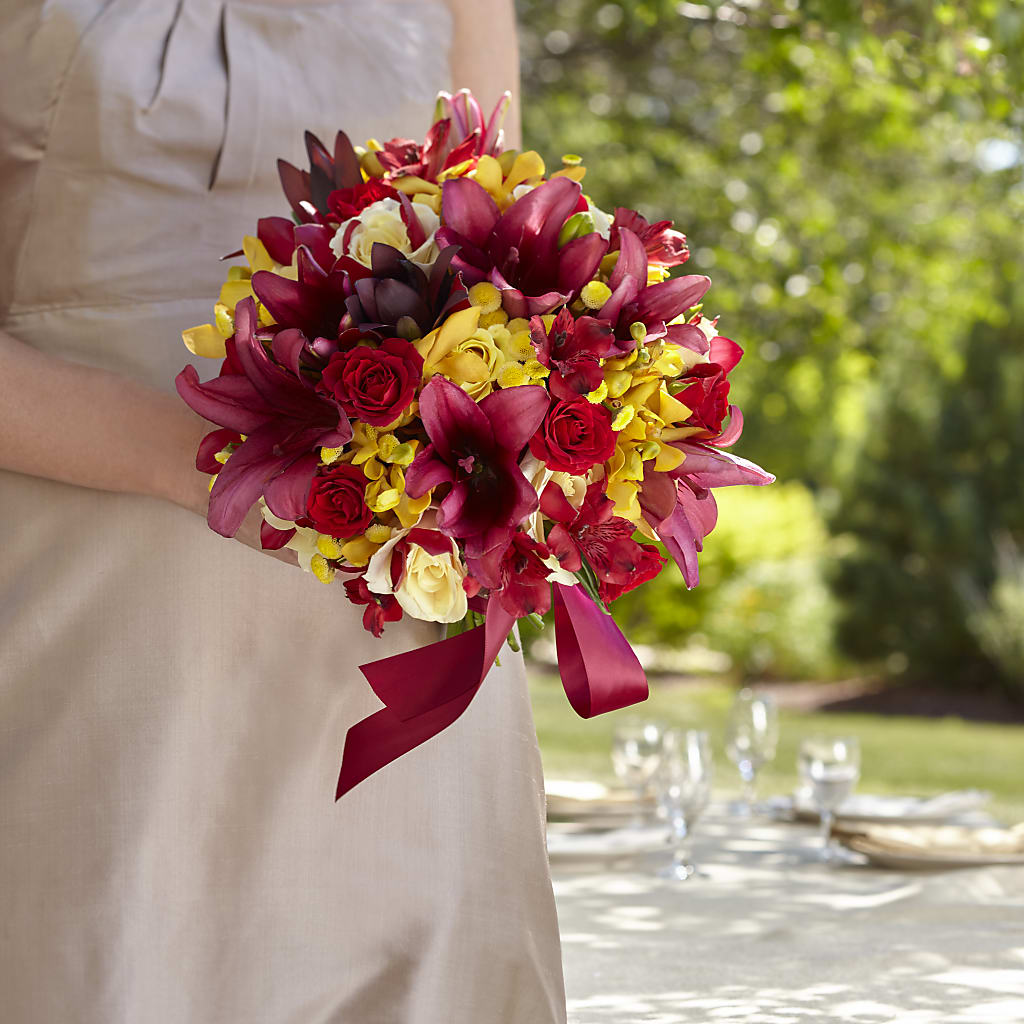 Sunningdale Bouquet – Moonlight Floral, Minneapolis MN