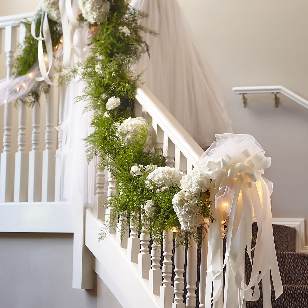 Champagne Dreams Garland – Moonlight Floral, Minneapolis MN