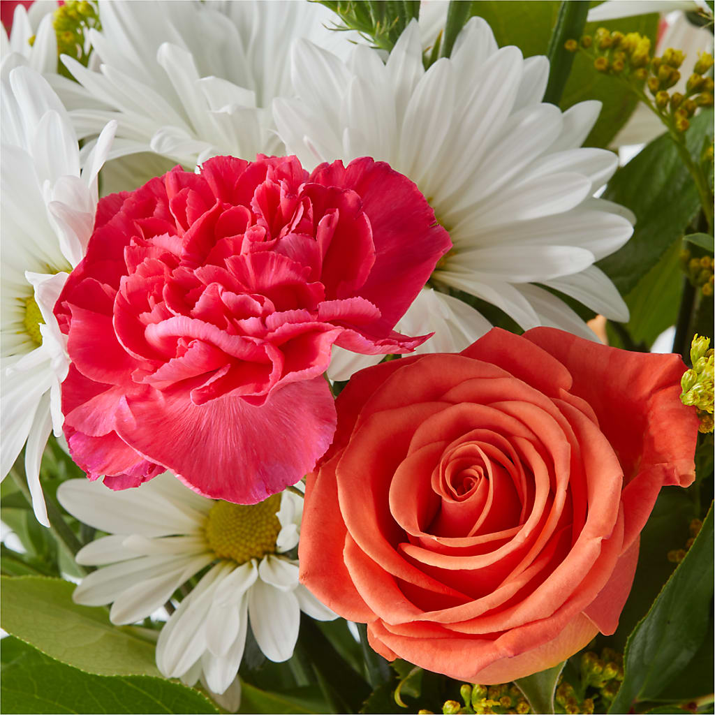 Oopsie Daisy Bouquet –  Moonlight Floral, Minneapolis MN