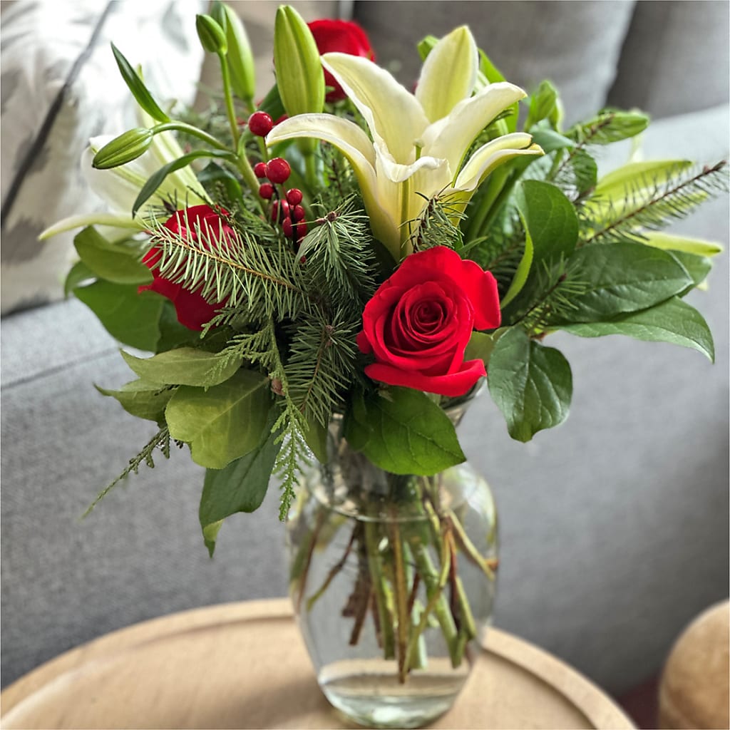 Sparkling Snowflakes Bouquet –  Moonlight Floral, Minneapolis MN