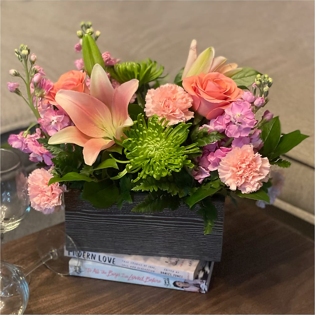 Beautiful Spirit Basket –  Moonlight Floral, Minneapolis MN