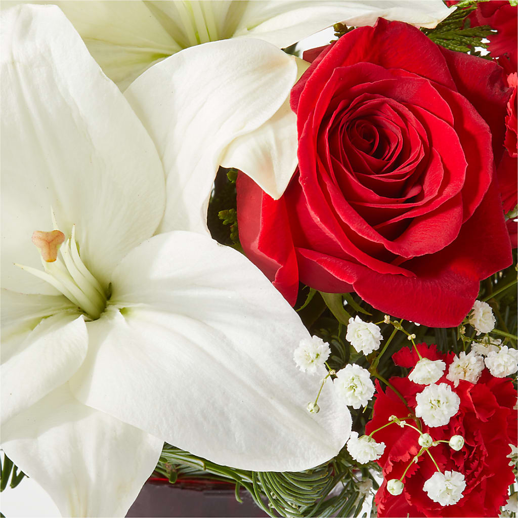 Holiday Season Bouquet –  Moonlight Floral, Minneapolis MN